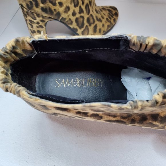 *SOLD* Sam & Libby Selena Leopard Print Ankle Booties - Picture 6 of 12